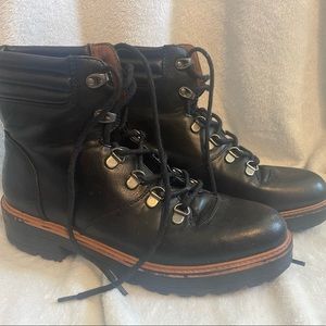Indigo rd black combat boots for fall 8.5